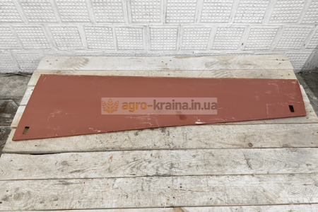 Боковина капота левая ЮМЗ-80 (косая) 8020-8402010