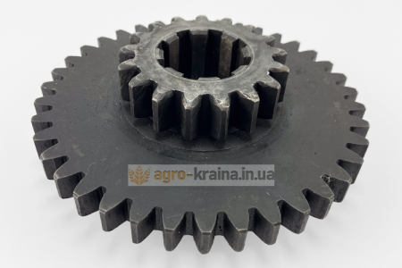 Шестерня скользящая 3 и 9 передачи ЮМЗ (Z=38/17) 45-1701116